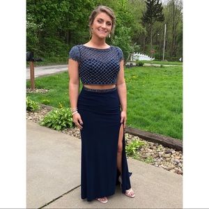 Navy Sherri Hill Prom/Homecoming Gown